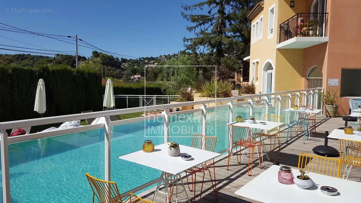 Appartement à MOUGINS