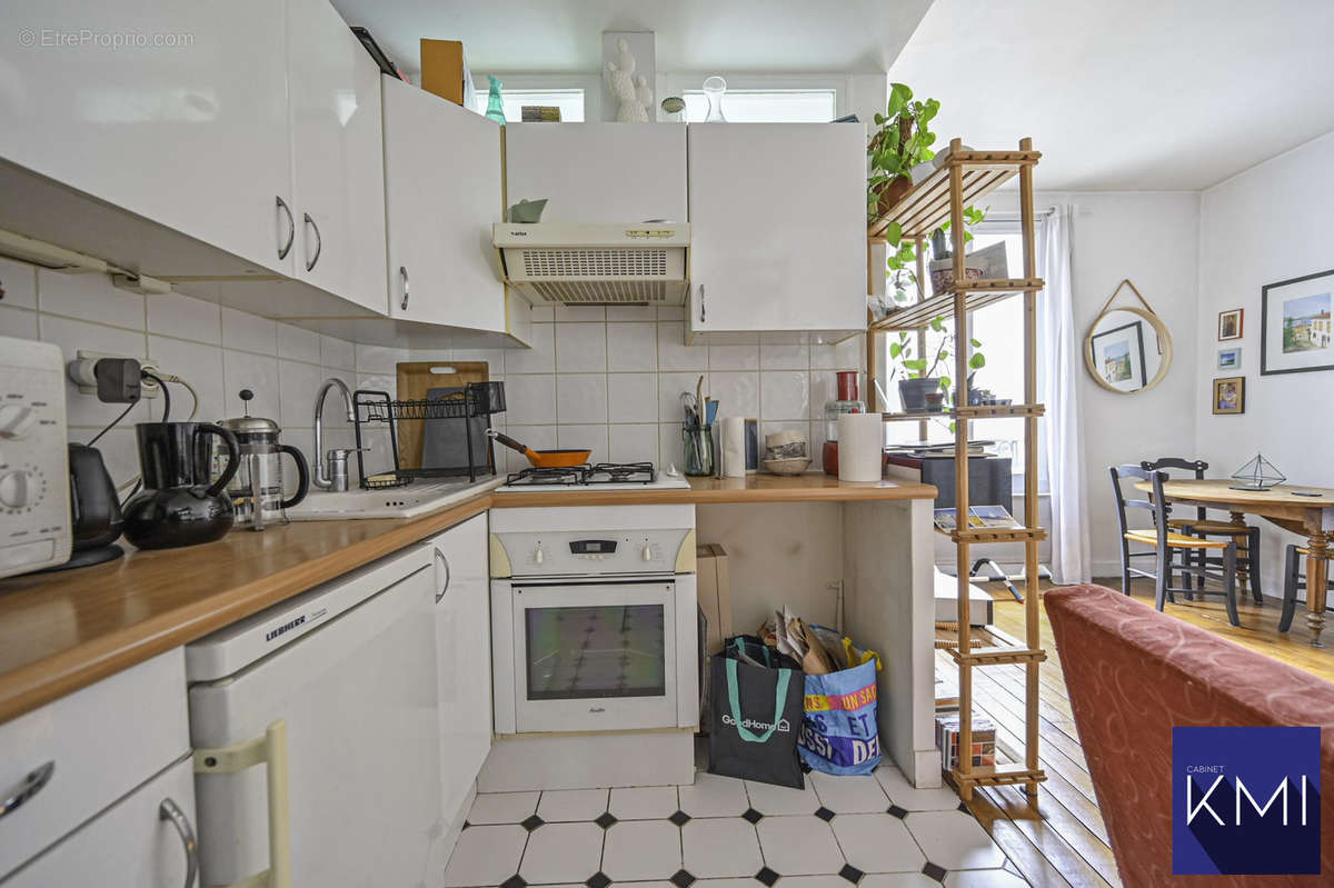 Appartement à PARIS-11E