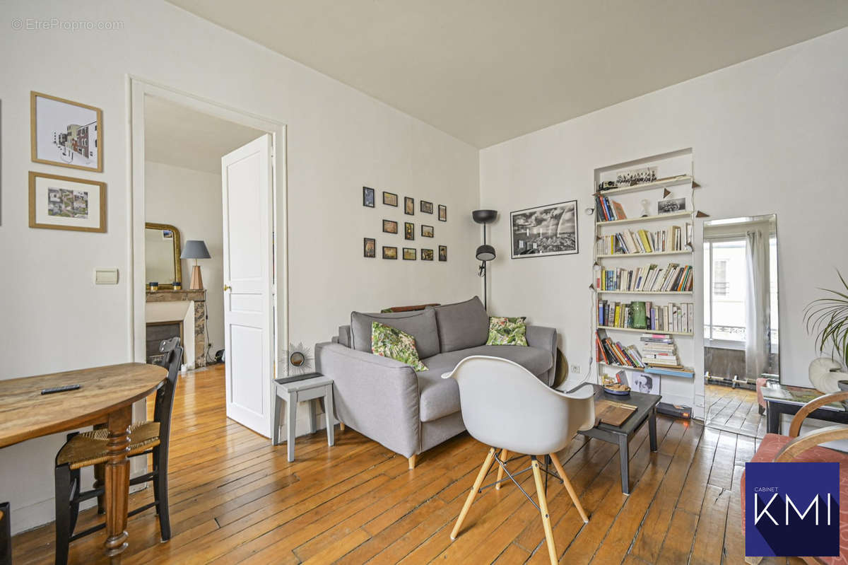 Appartement à PARIS-11E