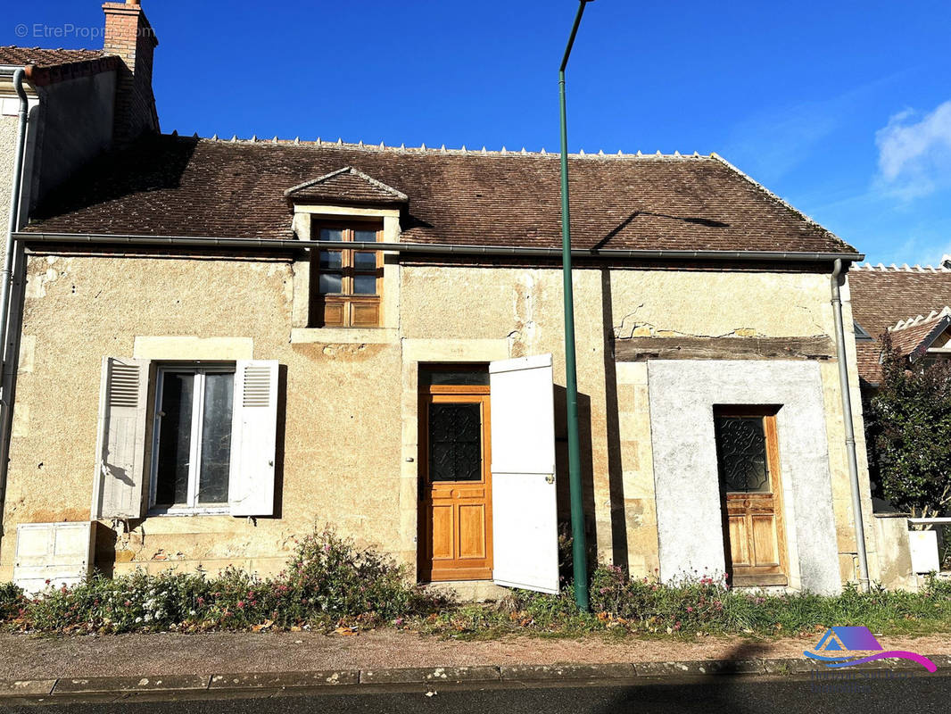 Maison à CHATEAUMEILLANT