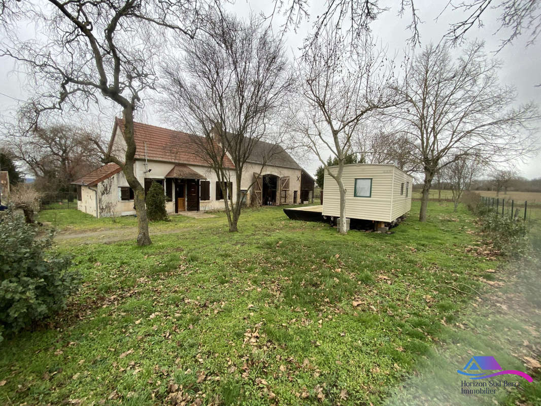 Maison à COUST