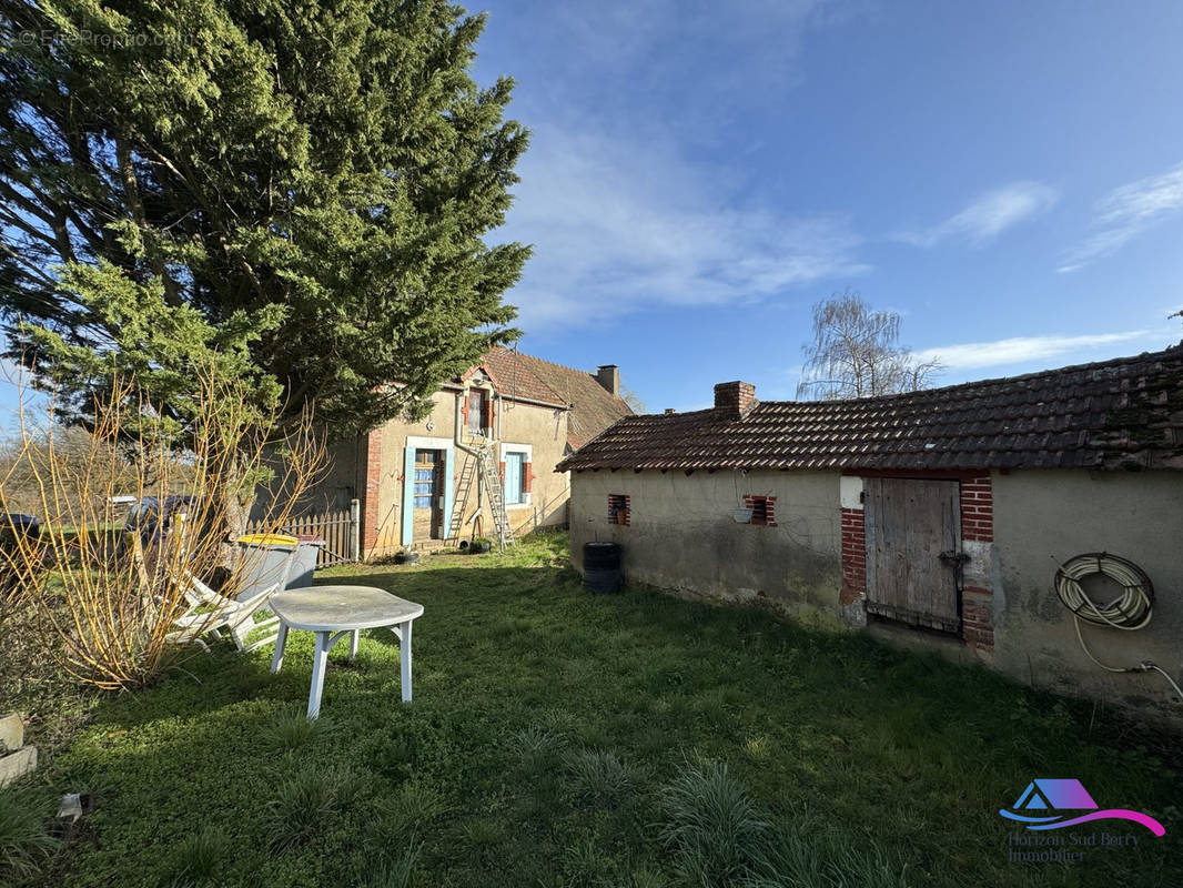 Maison à SAINT-DESIRE