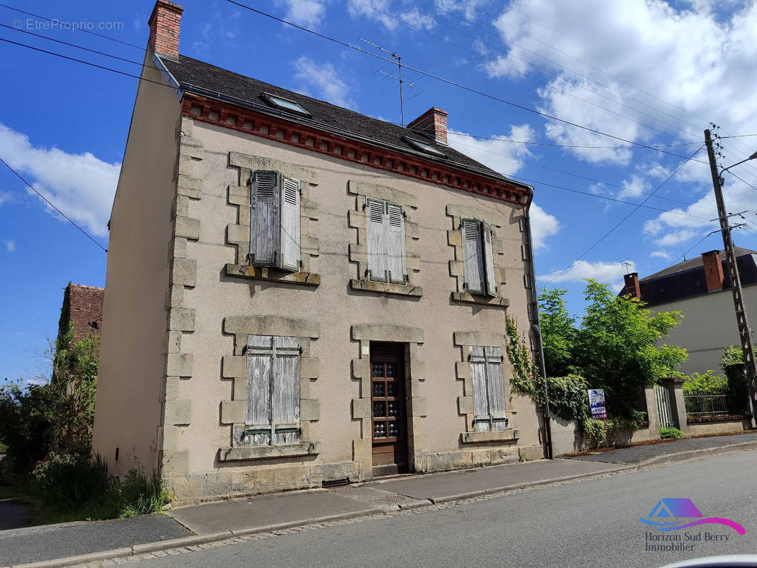 Maison à SAINTE-SEVERE-SUR-INDRE