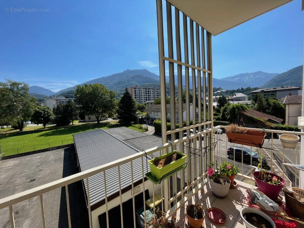 Appartement à ALBERTVILLE