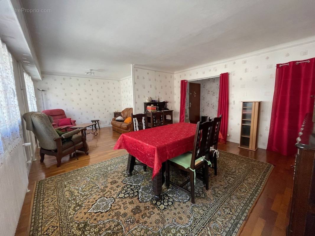 Appartement à ALBERTVILLE