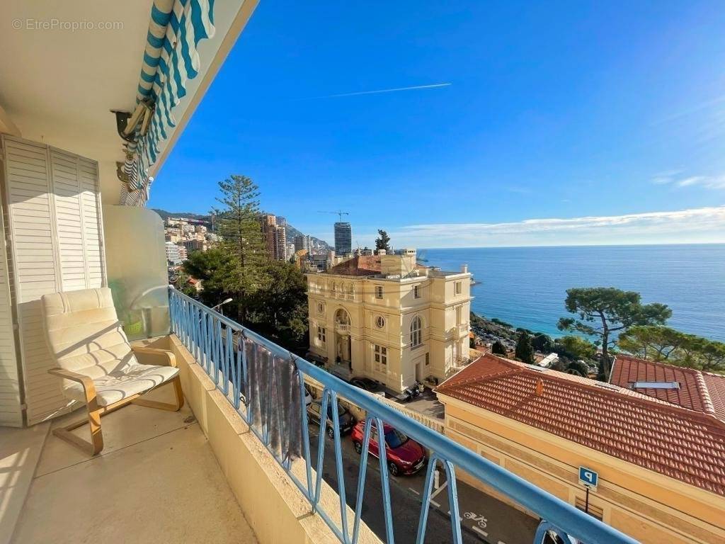 Appartement à ROQUEBRUNE-CAP-MARTIN