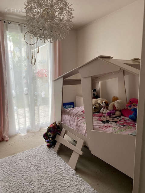 Appartement à GENNEVILLIERS