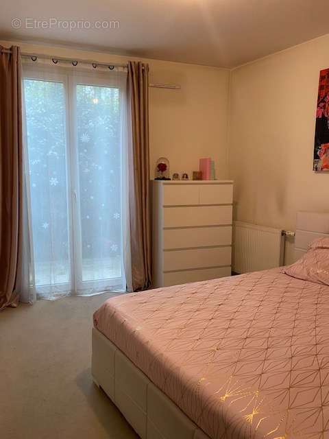 Appartement à GENNEVILLIERS