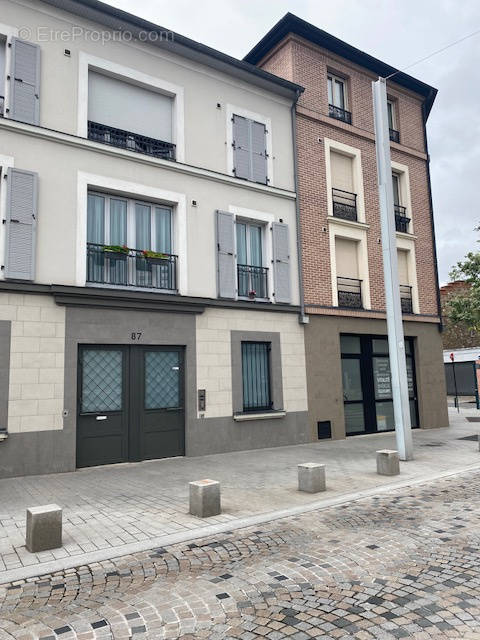 Appartement à GENNEVILLIERS