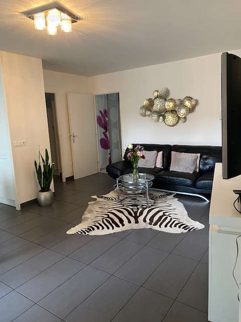 Appartement à GENNEVILLIERS