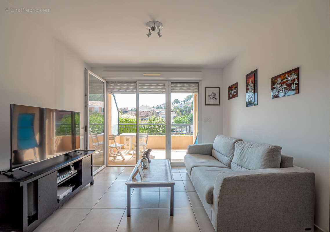 Appartement à HYERES