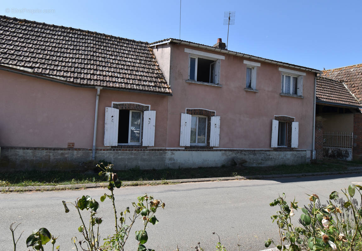 Maison à BAILLEAU-LE-PIN