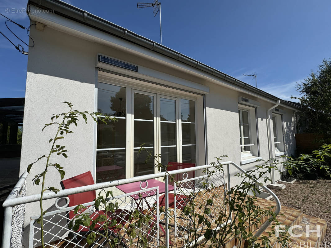 Maison à BELLERIVE-SUR-ALLIER