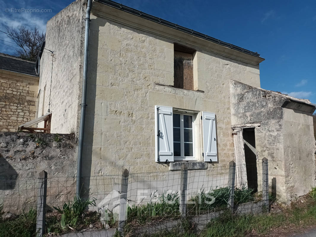 Maison à CHINON