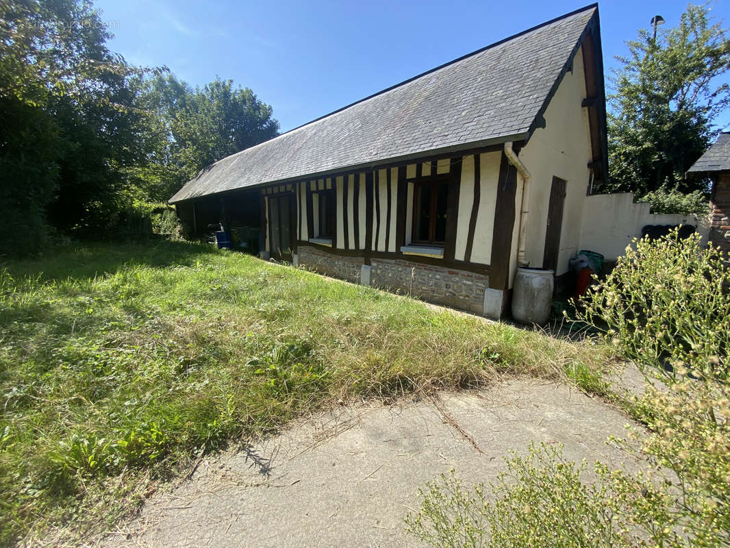 Maison à CANY-BARVILLE