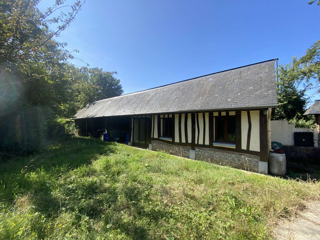 Maison à CANY-BARVILLE