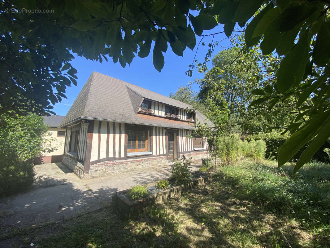 Maison à CANY-BARVILLE