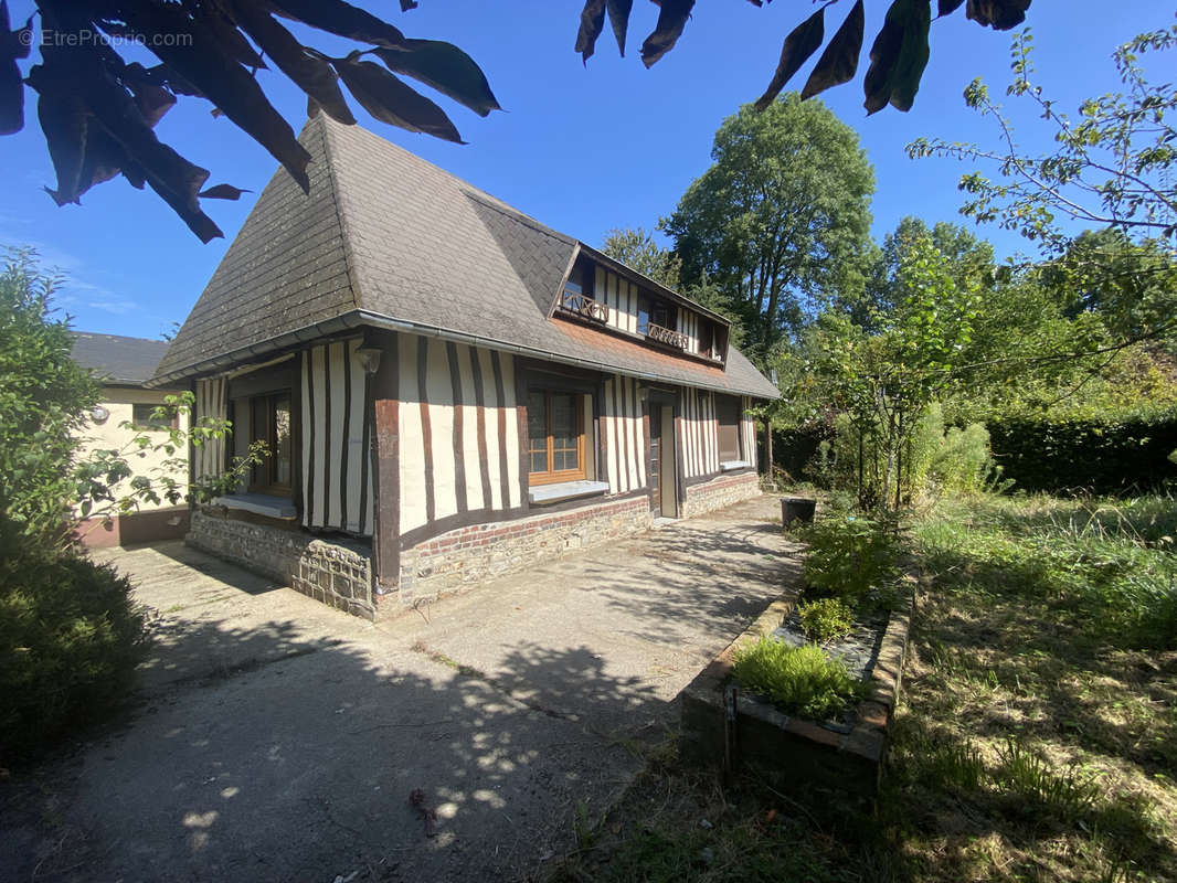 Maison à CANY-BARVILLE