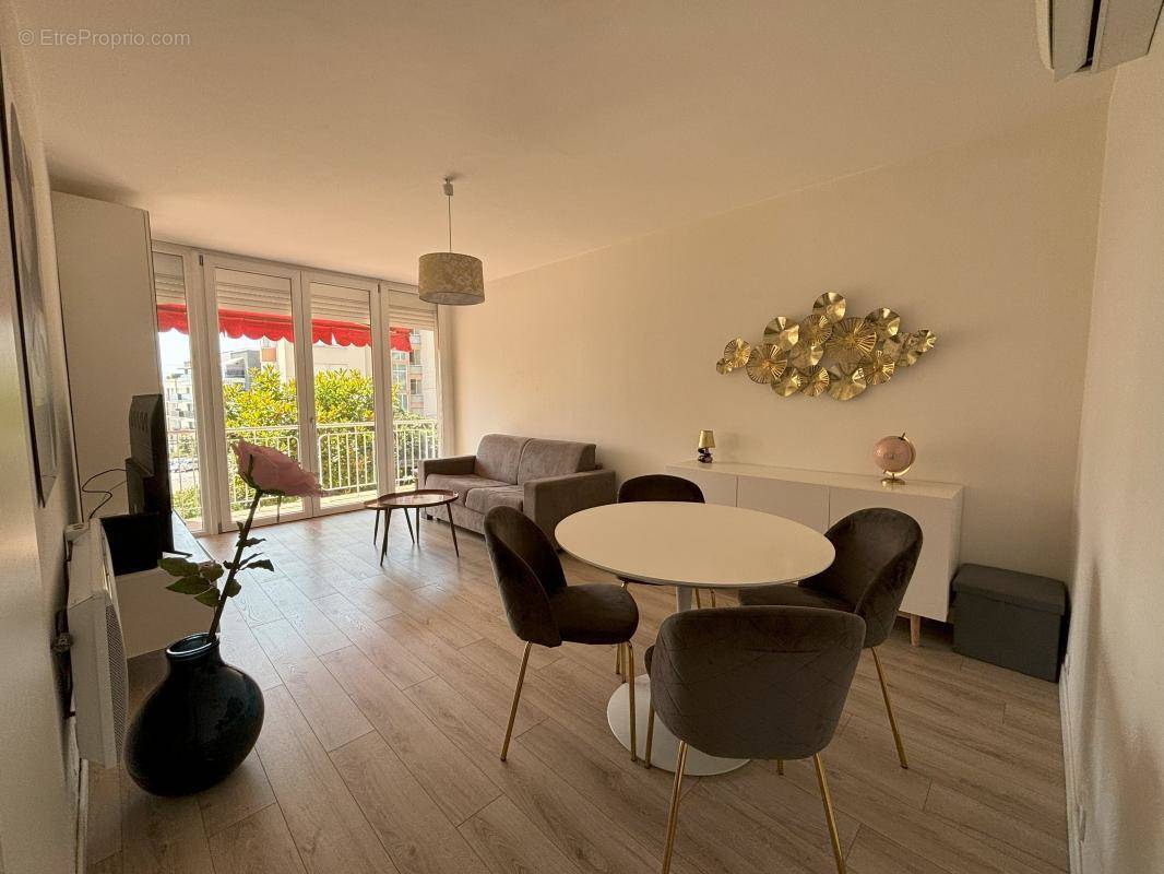 Appartement à CAGNES-SUR-MER