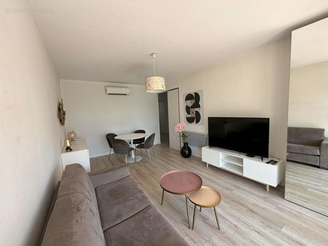 Appartement à CAGNES-SUR-MER