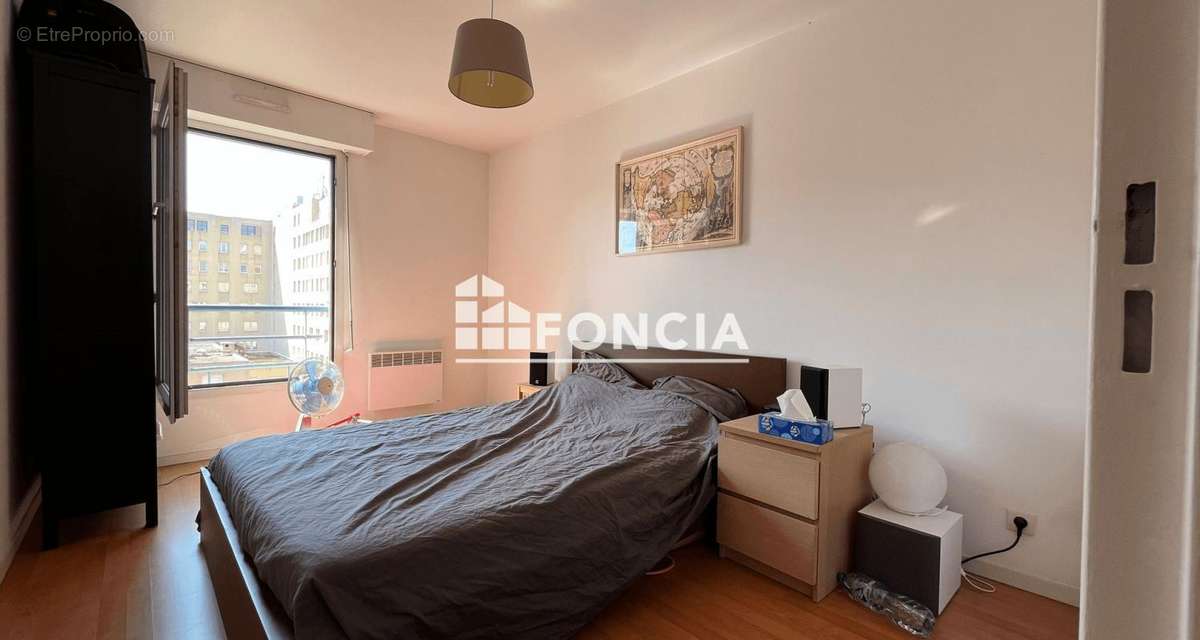 Appartement à MARSEILLE-8E