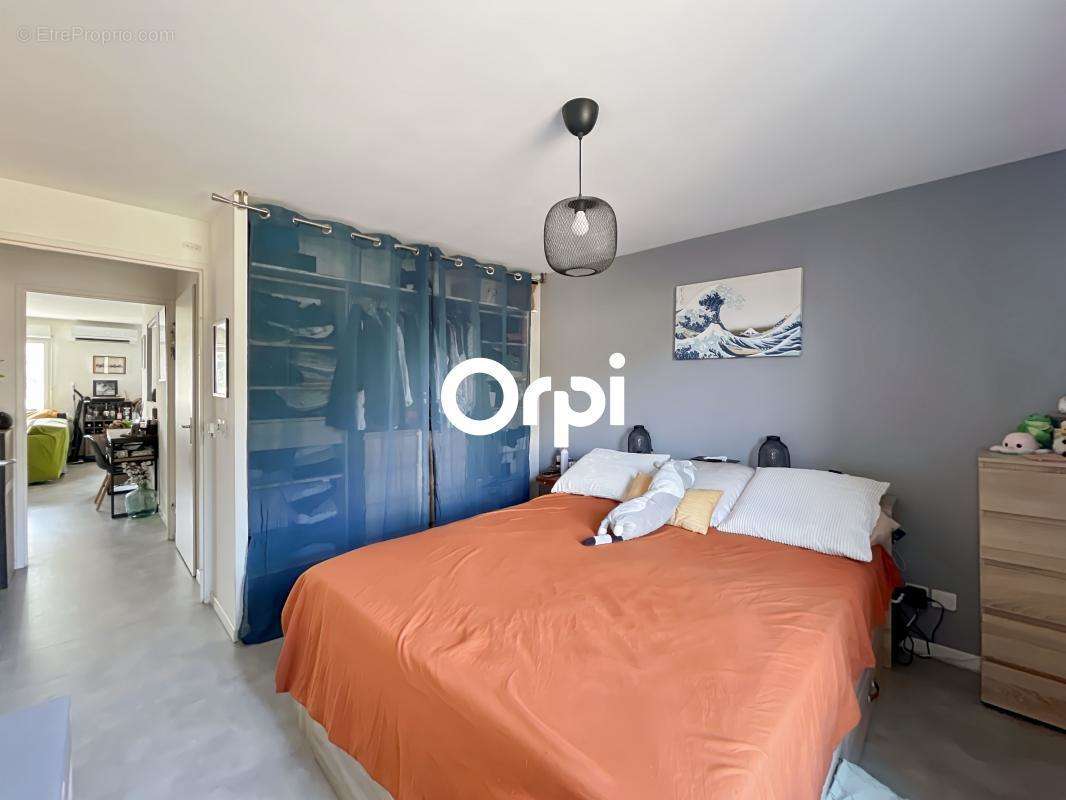 Appartement à MARSEILLE-14E