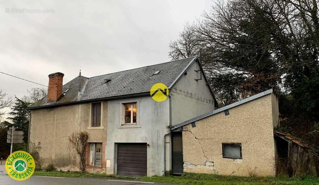 Maison à BOUSSAC