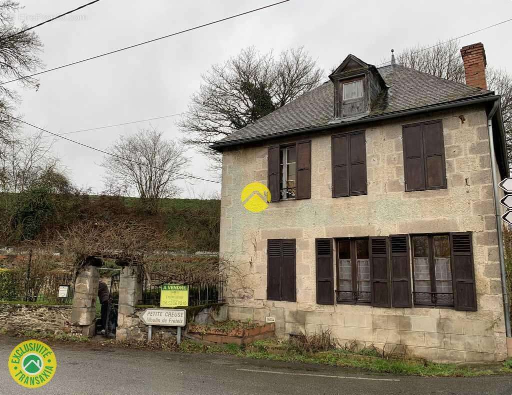 Maison à BOUSSAC