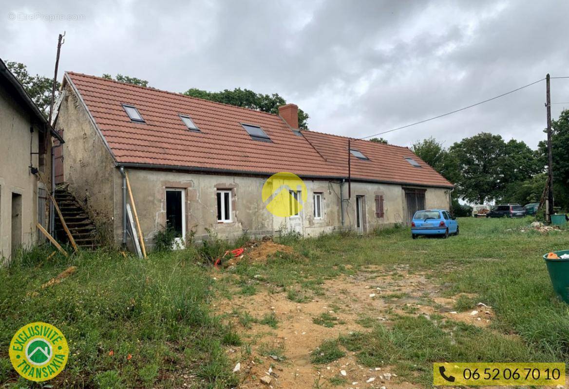 Maison à BOUSSAC