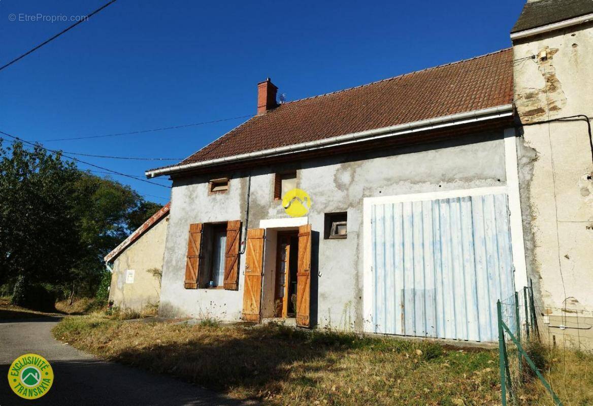 Maison à BOUSSAC