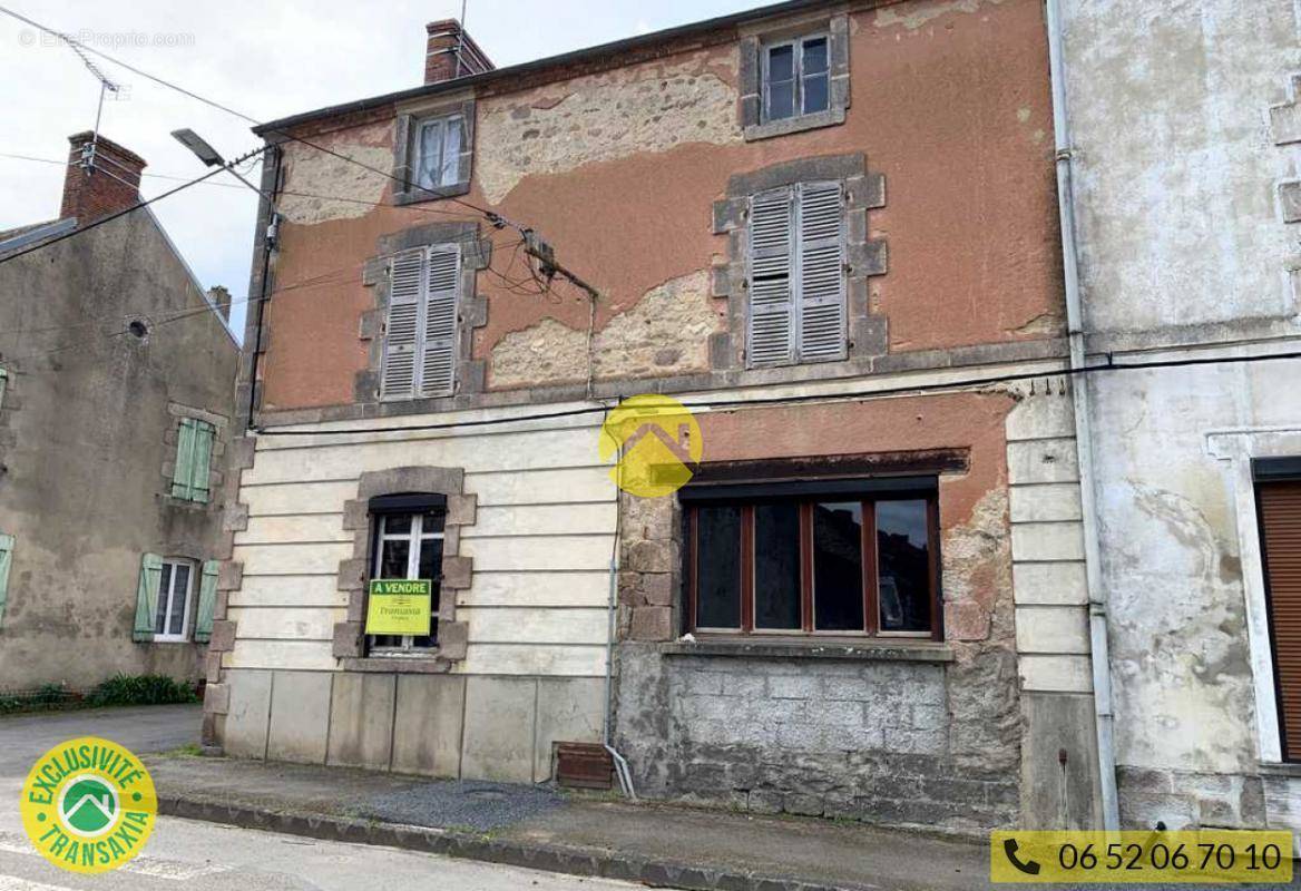 Maison à BOUSSAC