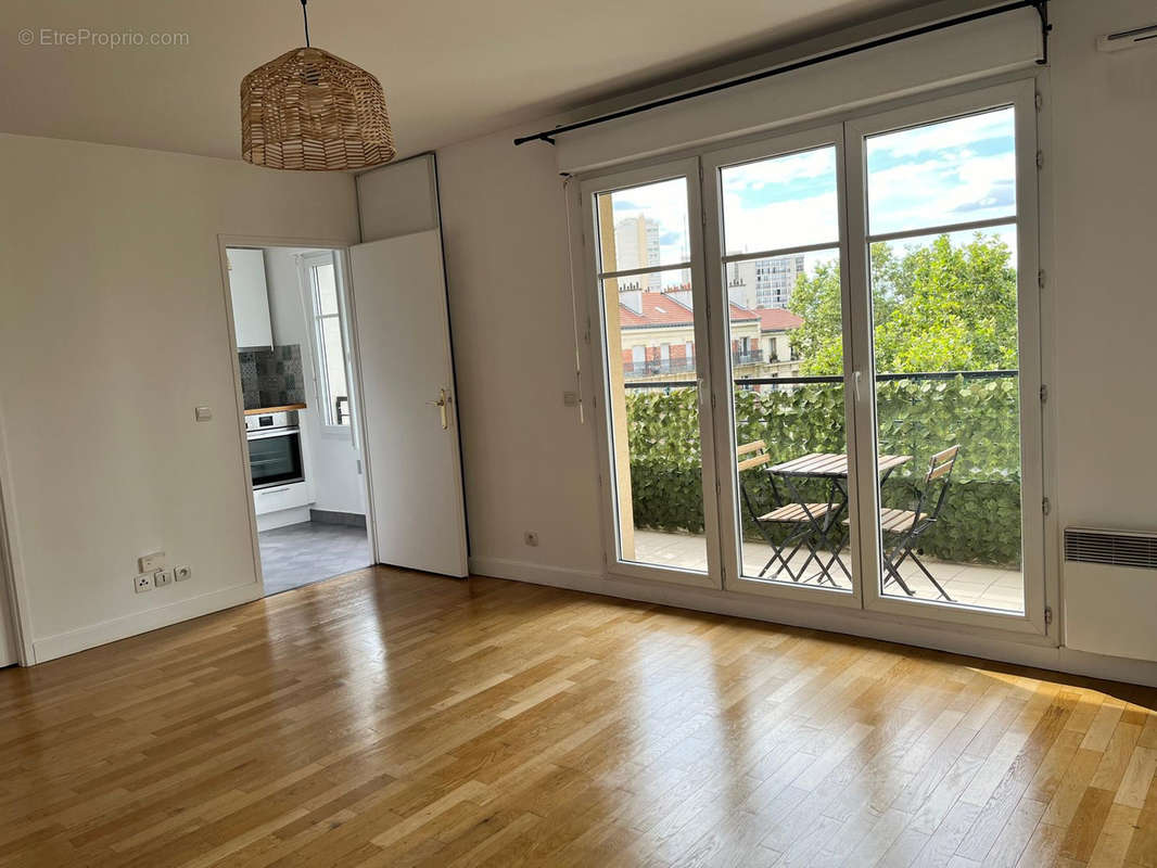 Appartement à MONTROUGE