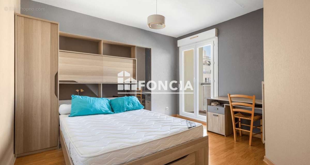 Appartement à BEZIERS