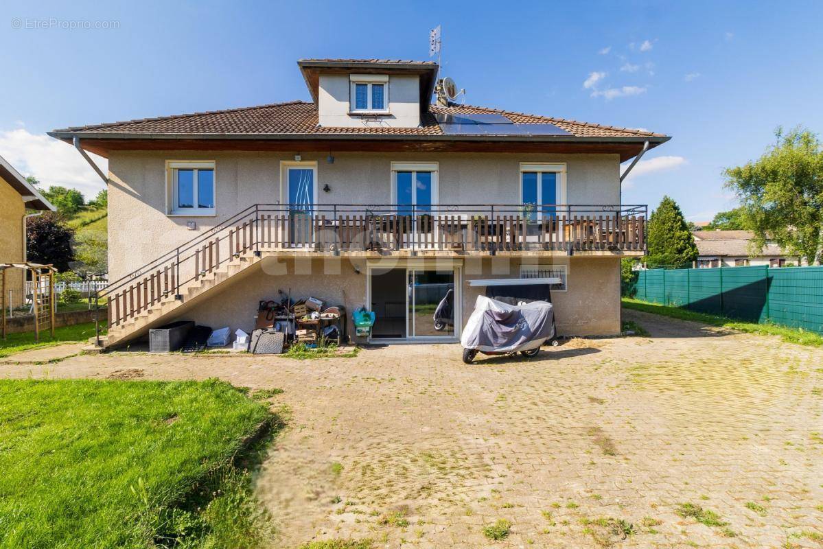 Maison à CHATONNAY