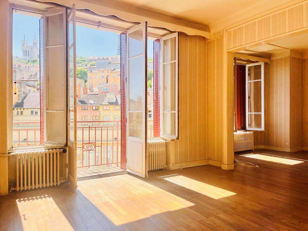 Appartement à LYON-5E