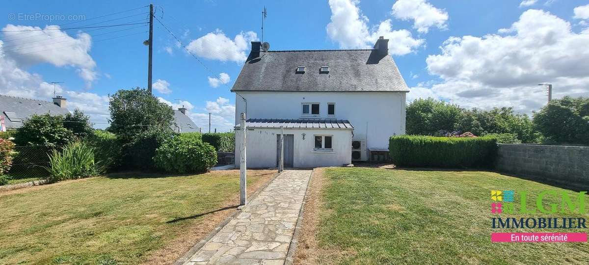 Maison à PLOUARET