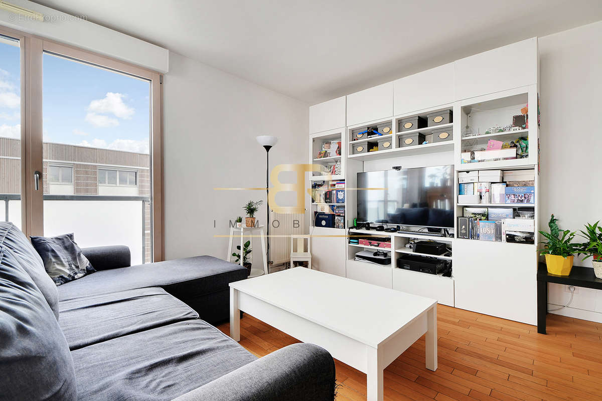 Appartement à COLOMBES