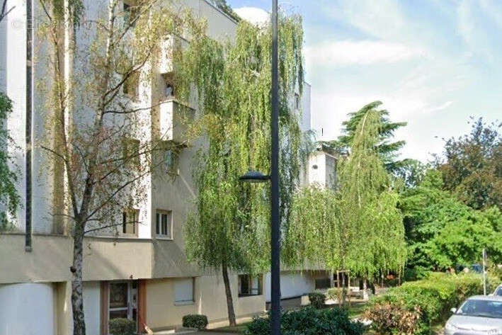 Appartement à MAISONS-ALFORT