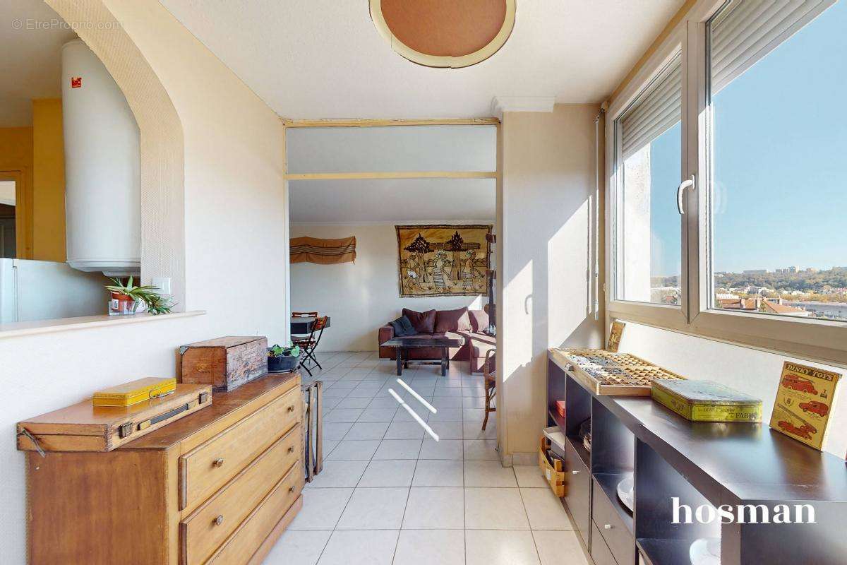 Appartement à LYON-9E