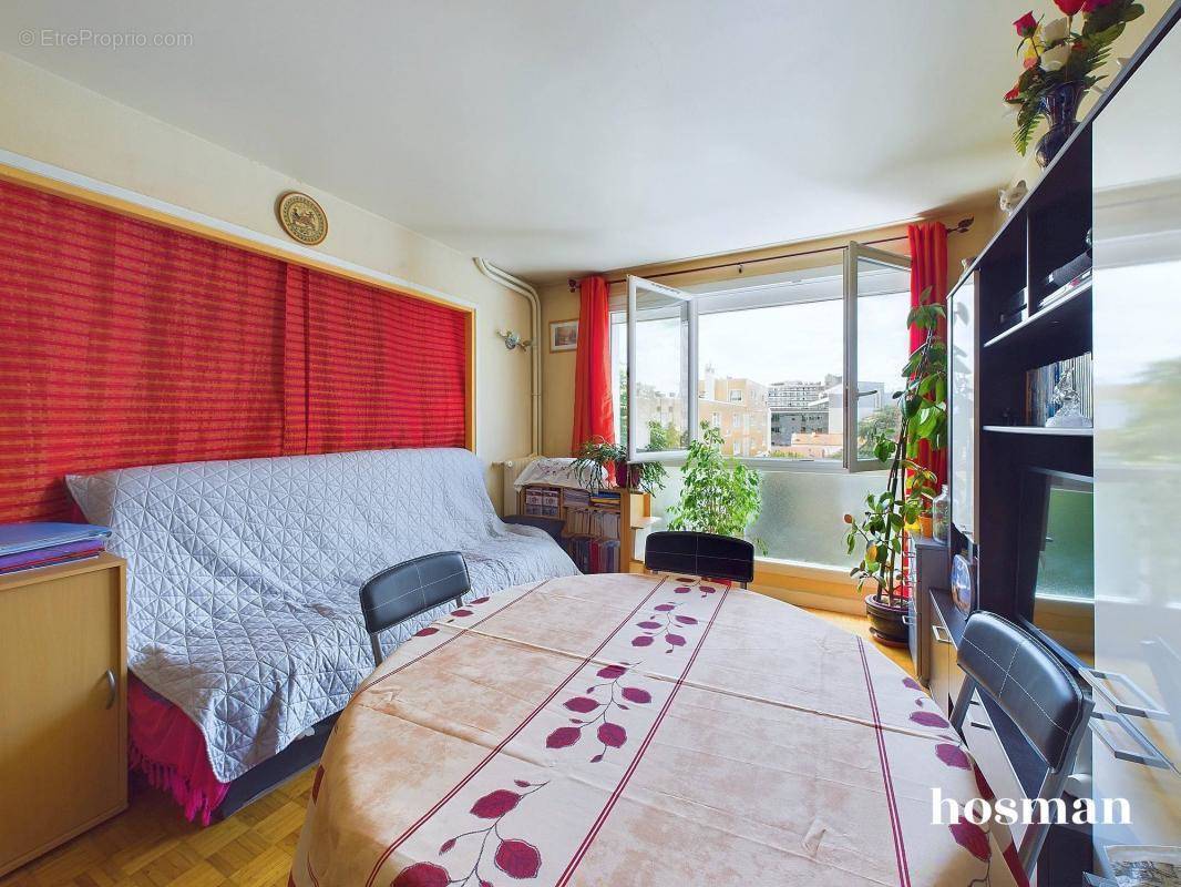 Appartement à MONTROUGE