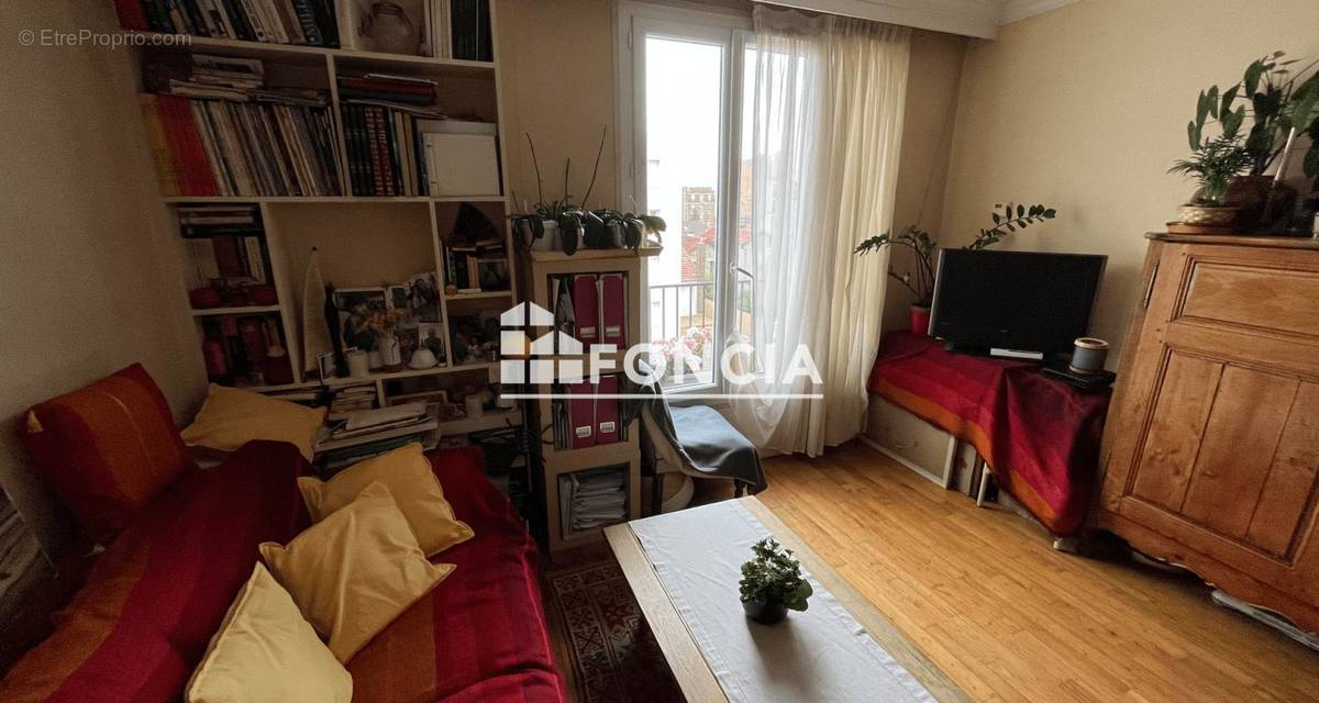 Appartement à FONTENAY-SOUS-BOIS