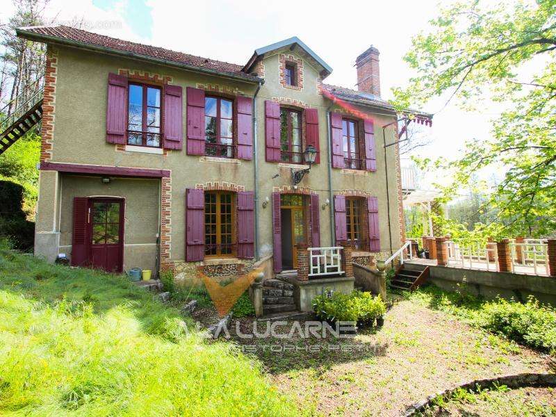 Maison à VOUTENAY-SUR-CURE