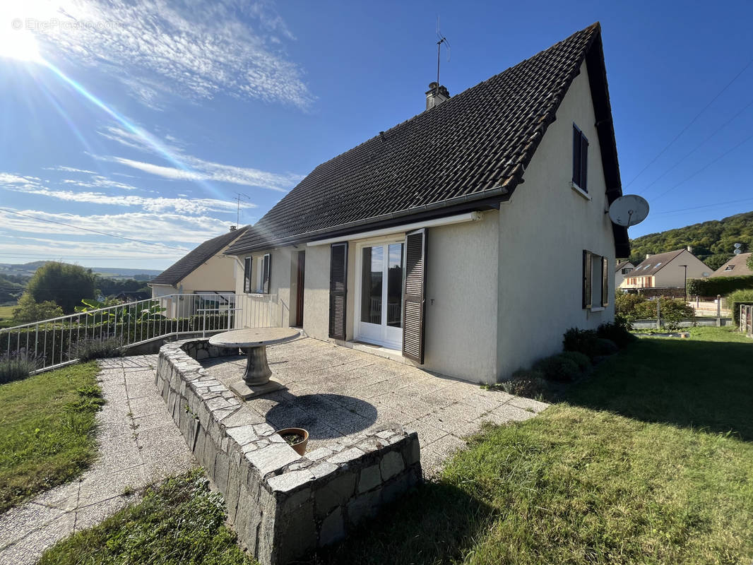 Maison à BOUTTENCOURT