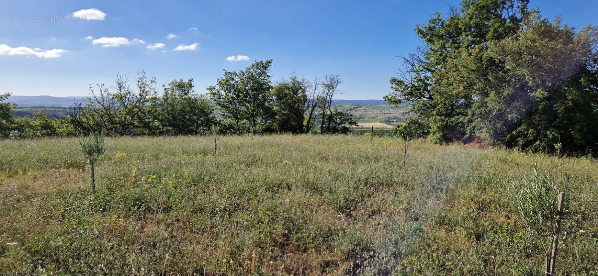 Terrain à PERET