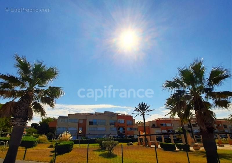 Appartement à SIX-FOURS-LES-PLAGES