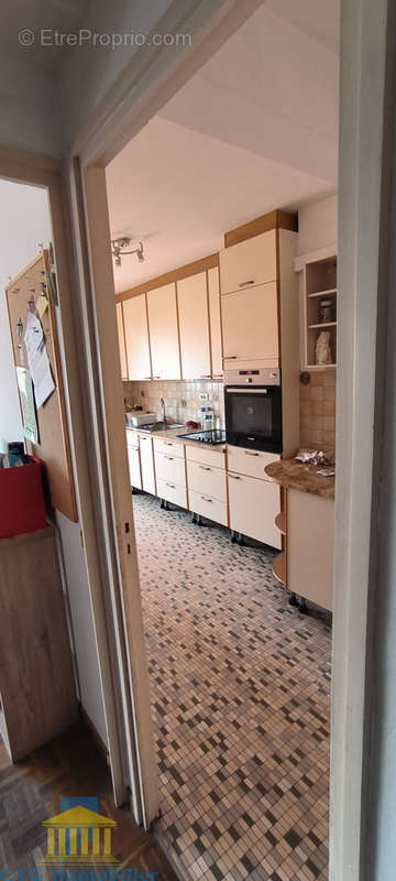 Appartement à MARSEILLE-9E