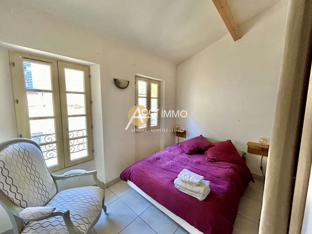 Appartement à HYERES