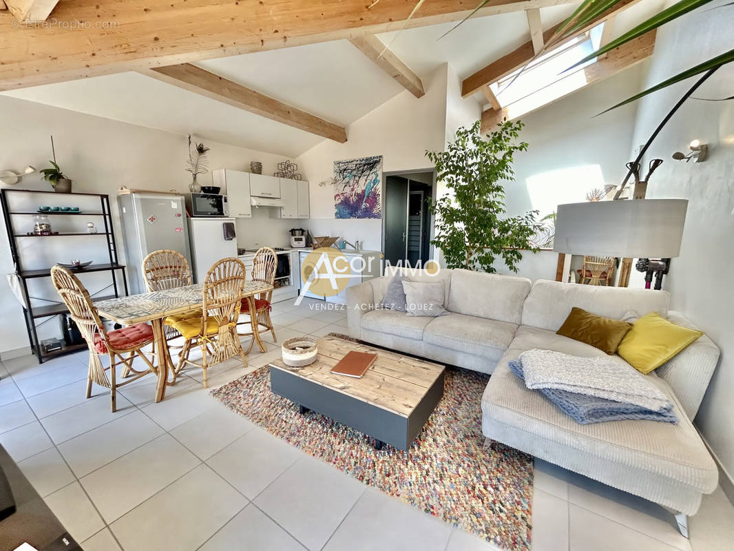 Appartement à HYERES