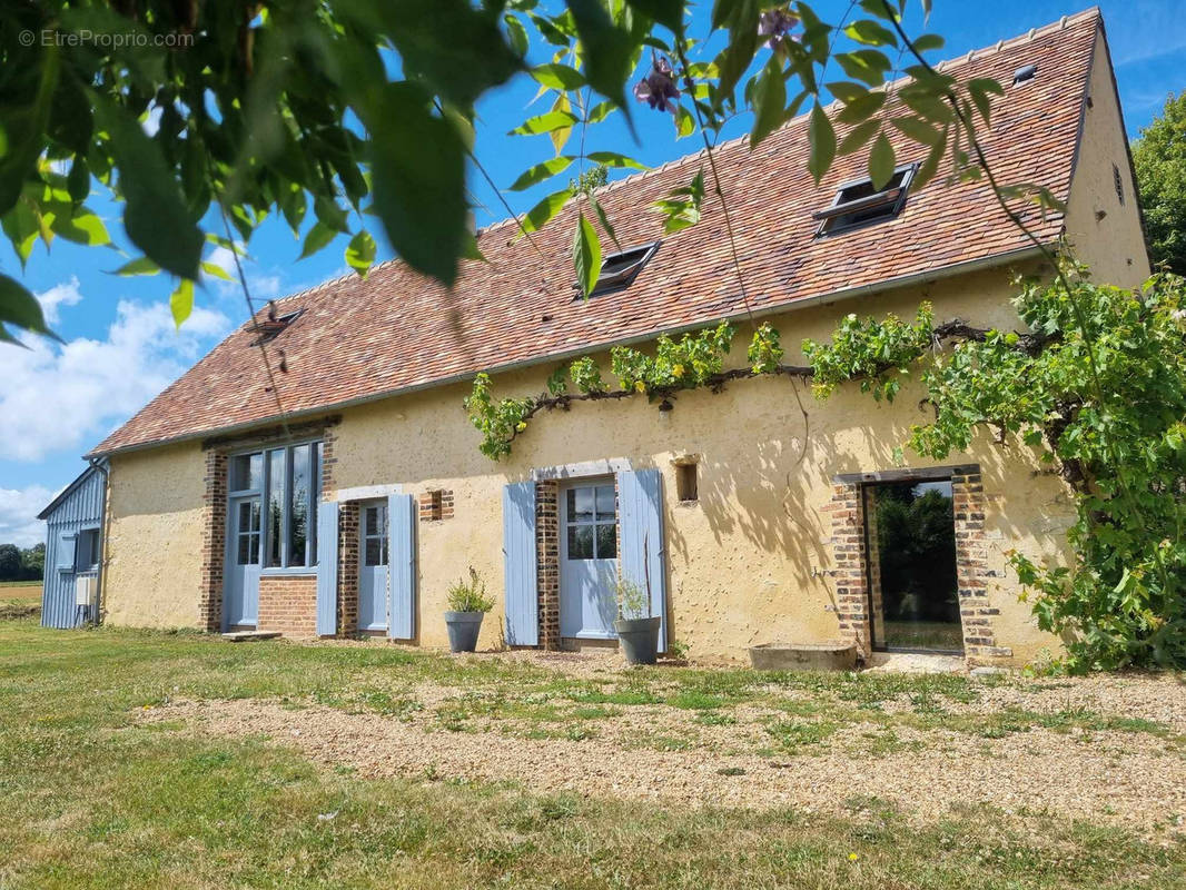 Maison à SAINT-CALAIS