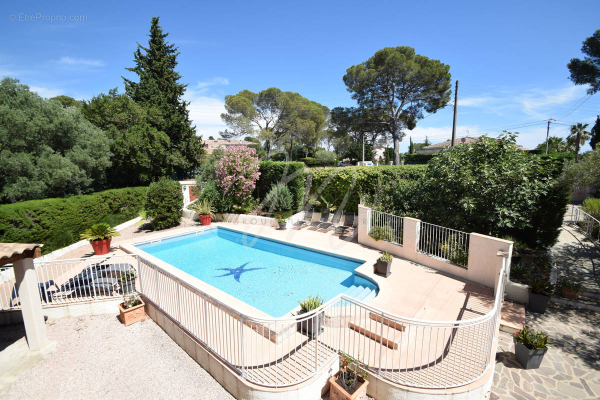 Appartement à SAINT-RAPHAEL